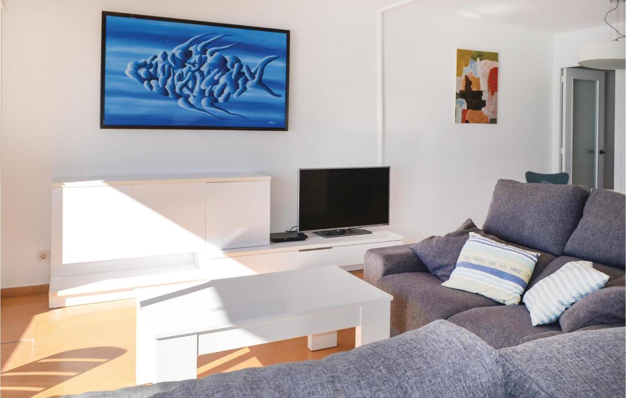 3 Bedroom Beautiful Apartment In Lloret De Mar Luaran gambar